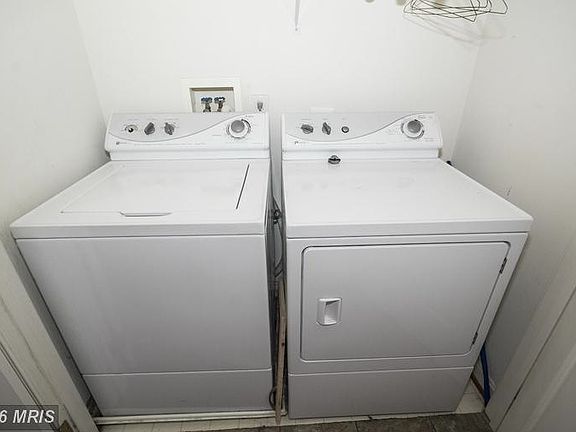 Laundry in Unit