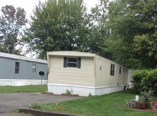 2081 Rustic Trl, Mogadore, OH 44260