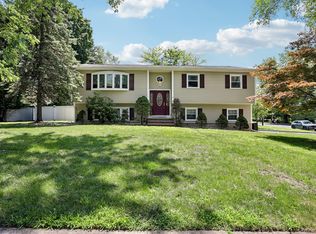 11 Harness Road, New City, NY 10956