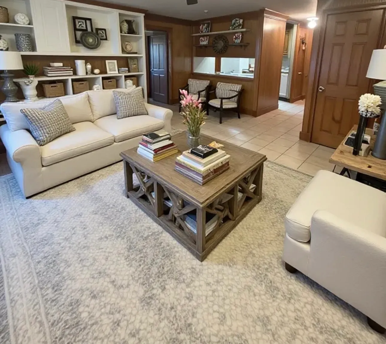Boardwalk Luxury Apartments — Photo 1
