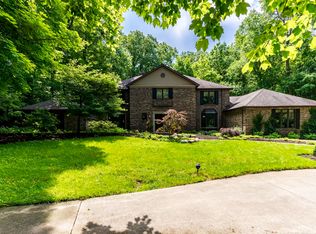 14221 Sugar Creek Rd, Fort Wayne, IN 46814