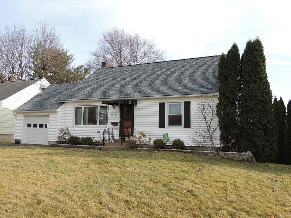 1st image of 2812 Yale St