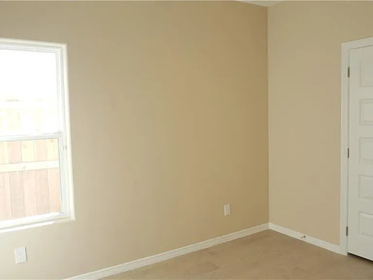 2918 W Kenwood St #2 — Photo 22