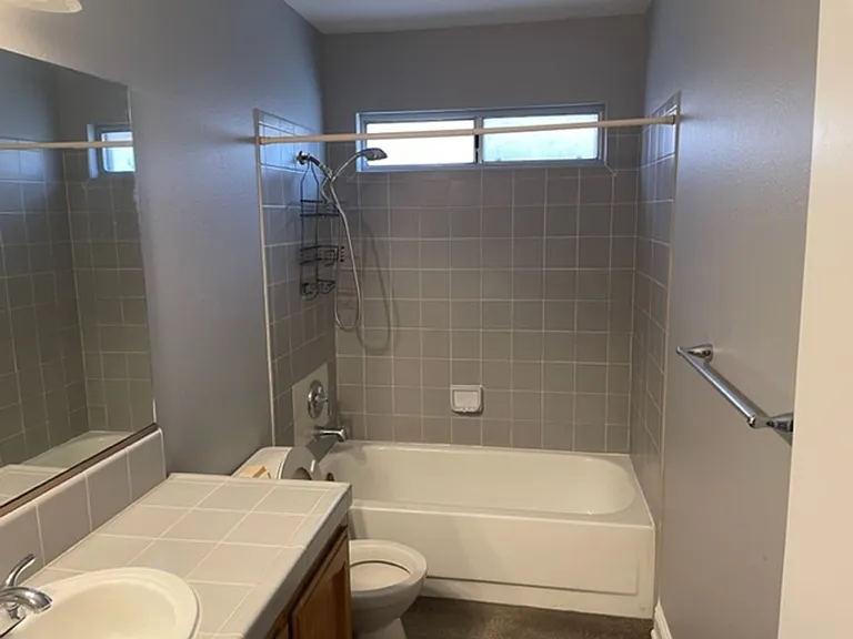 4604 Gardenwood Ln — Photo 5