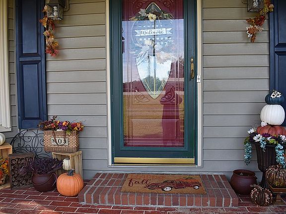 4th image of 124 Oak Grove Clover Hl