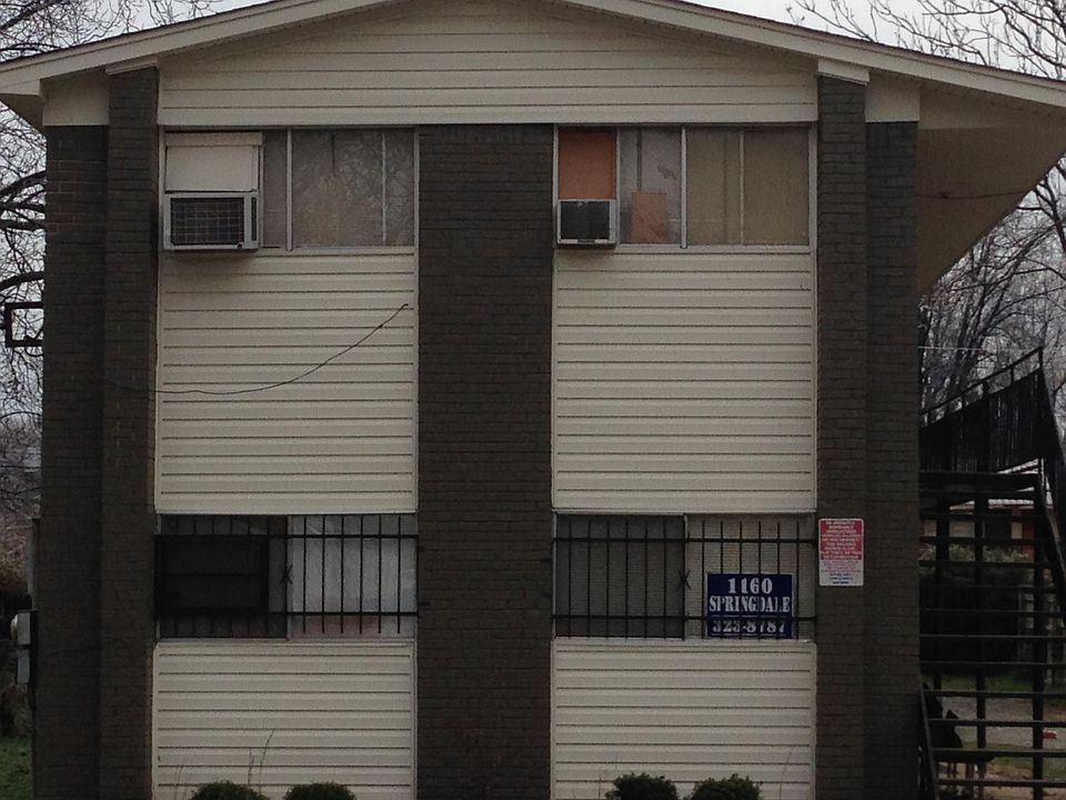 1160 Springdale - 1 Bedroom/1Bath Apt.