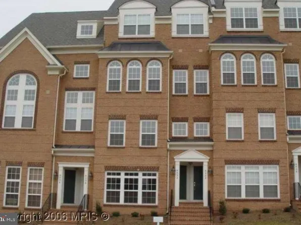 9532 Walker Way, Manassas Park, VA 20111