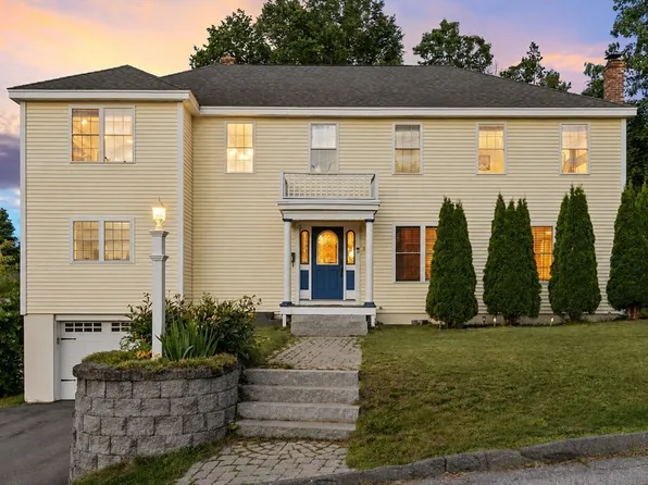 51 Belmont Rd, Leominster, MA 01453