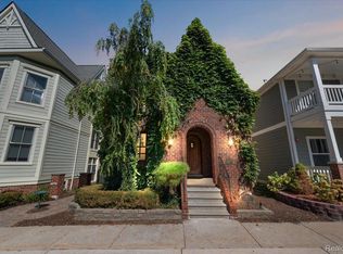 3875 Andover Ave, Auburn Hills, MI 48326