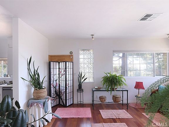 5th image of 3953 Santa Carlotta St