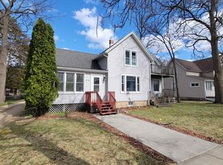 444 Union St, Rio, WI 53960