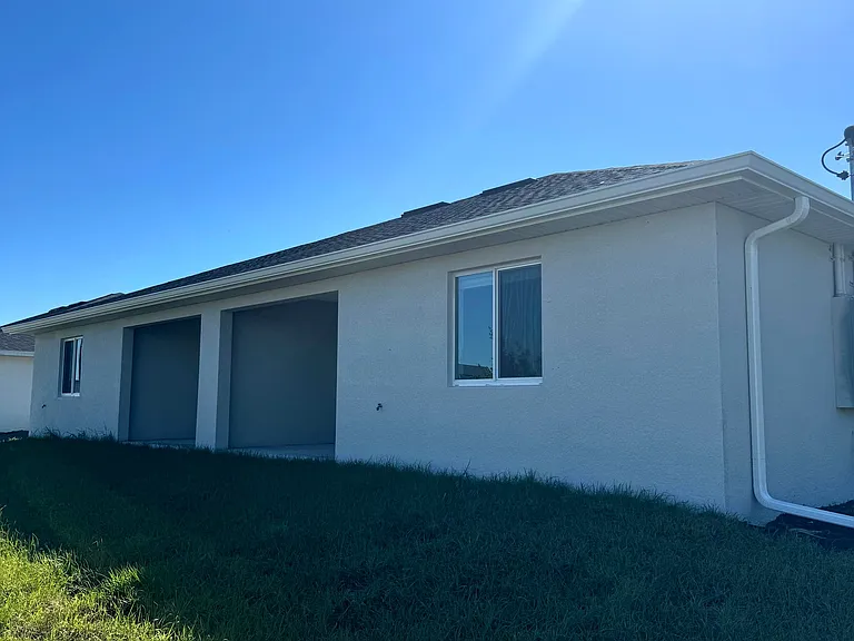 11138 Pendleton Ave — Photo 5