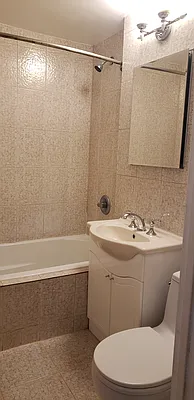 Rented by Lot & Units Realty Inc | media 12