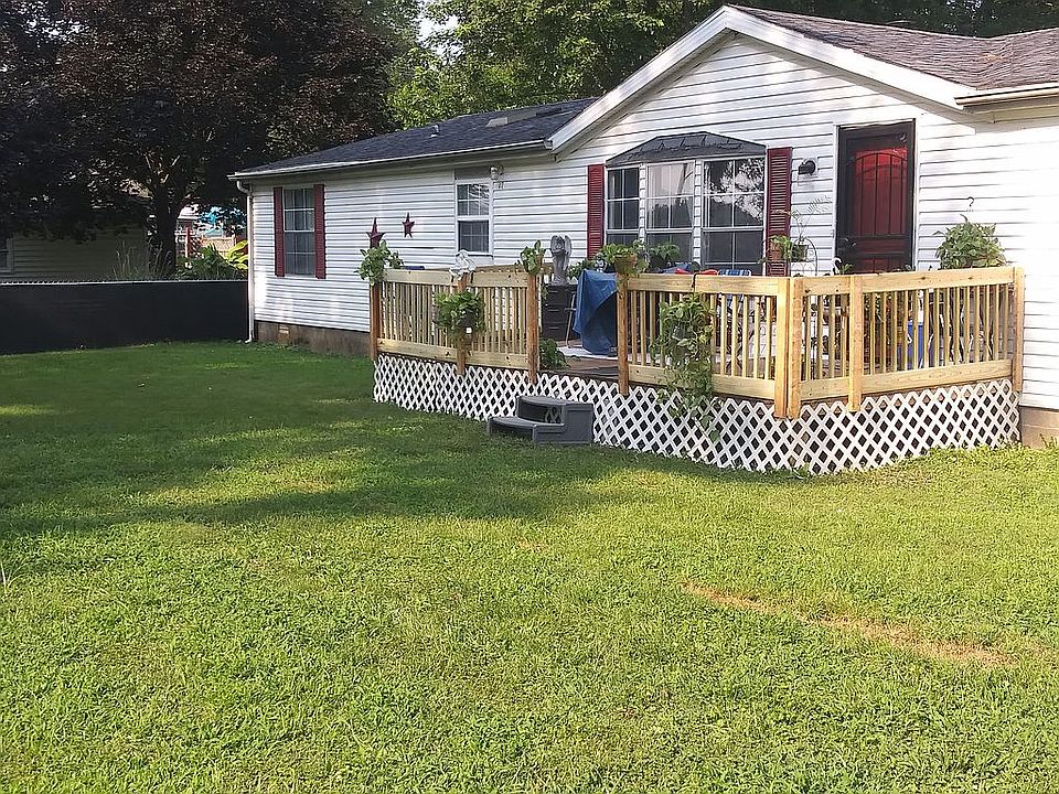 1st image of 3233 N 23rd St