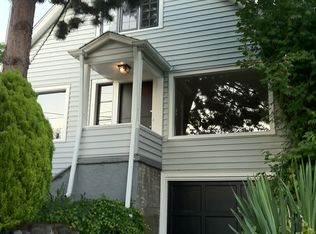 4912 Stone Way N, Seattle, WA 98103