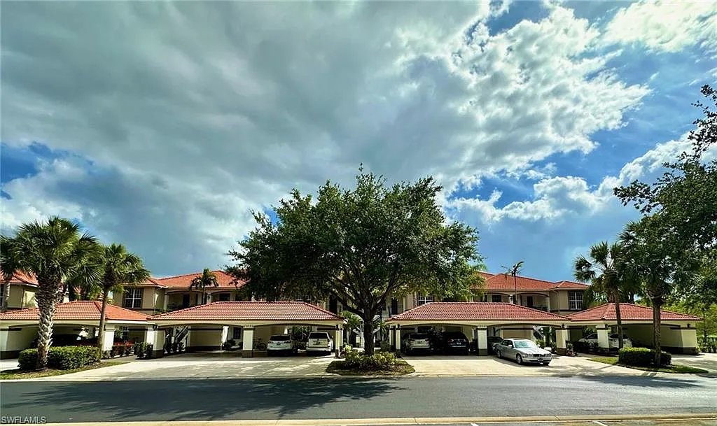 2 bed, 2.0 bath, 1672 sqft, $8,000 — Photo 1