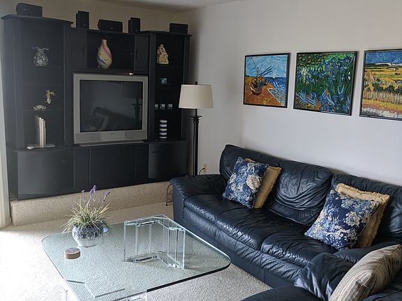 3rd image of 3607 E Bay Dr Unit 206