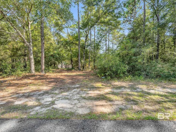 132 Greenbay Drive, Daphne, AL 36526