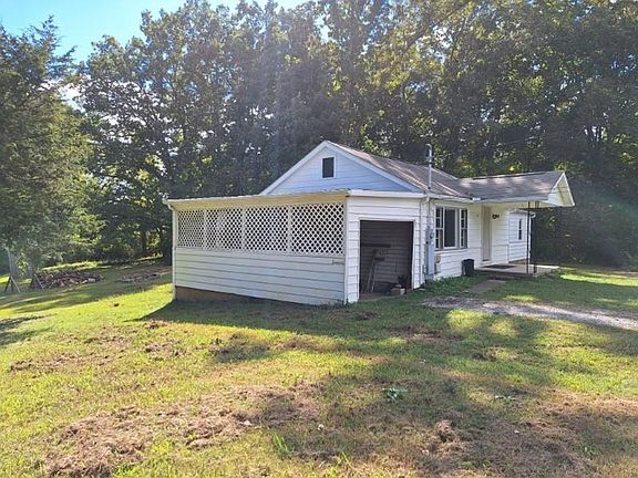 3rd image of 1414 Daresa Ln