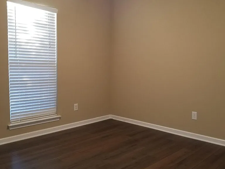 9437 Broadleaf Dr — Photo 20
