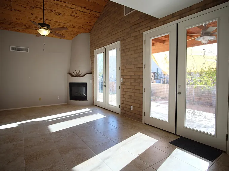 10514 E Seven Generations Way — Photo 11