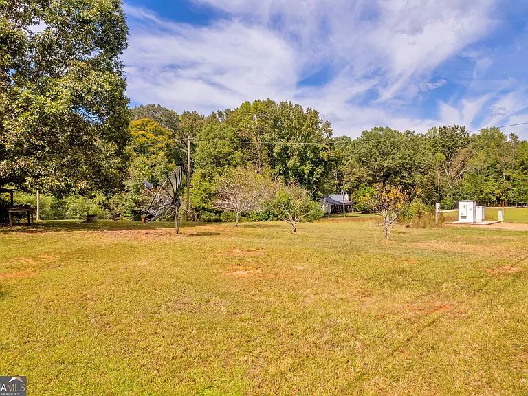 2731 Ila Rd — Photo 10