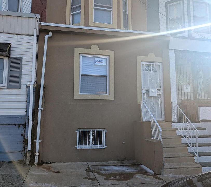 1st image of 3209 N American St