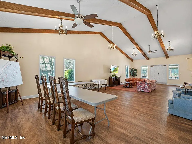 8140 Sutton Pl E — Photo 36