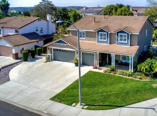 400 Shadow Tree Dr, Oceanside, CA 92058