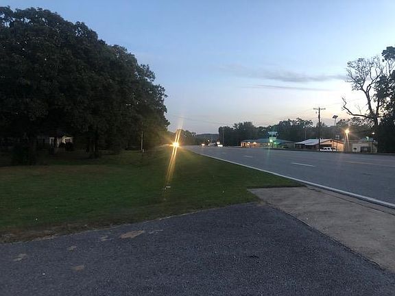 4th image of 2399 Batesville Blvd