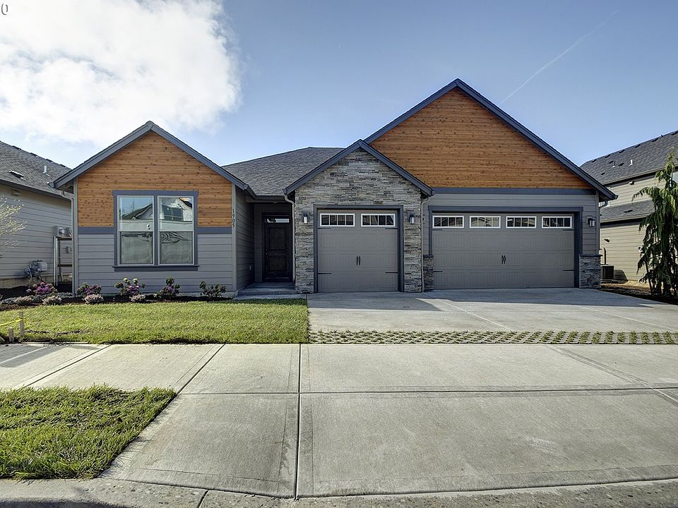 1st image of 10807 NE 103rd Ct