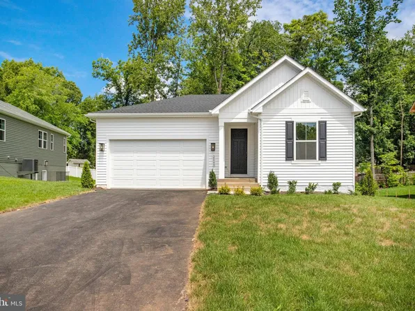 35599 Pine Needle Ln, Locust Grove, VA 22508