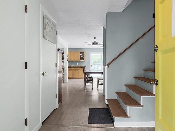 5th image of 4338 Hollandia Ct