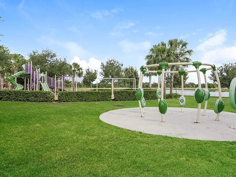 5548 Summer Sunset Dr — Photo 27