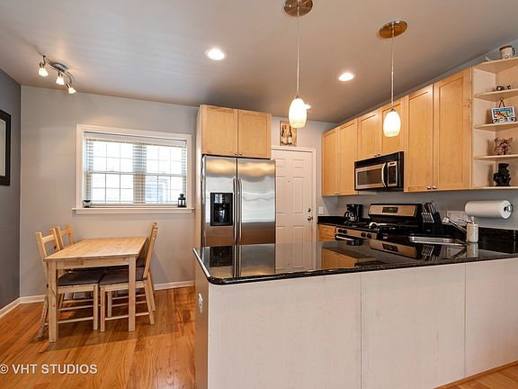 3rd image of 1618 W Wallen Ave APT 3N