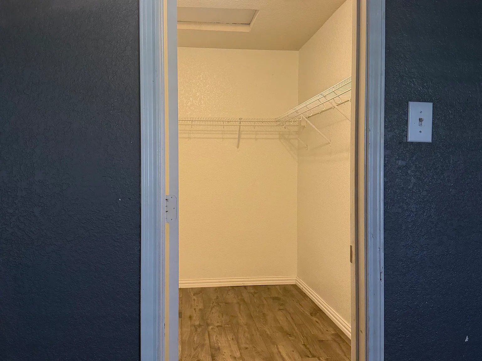 8633 Boswell Meadows Dr — Photo 4