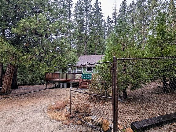 2nd image of 25125 Rim Rock Rd