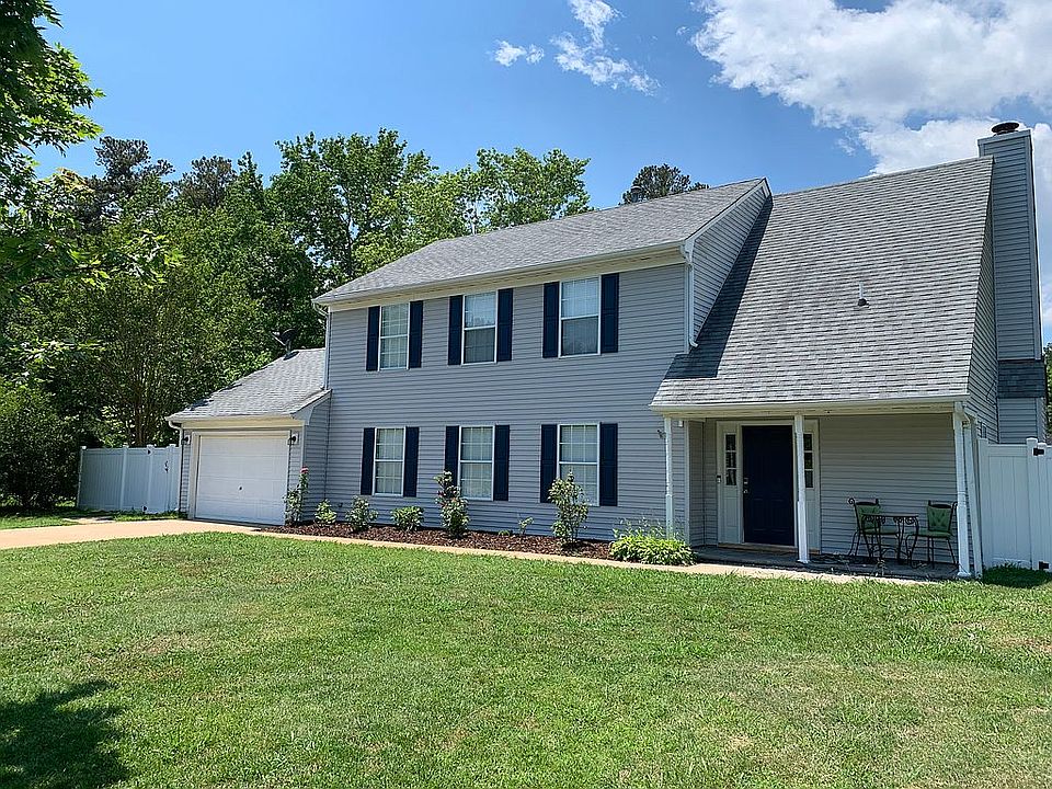 1st image of 2405 Lillipond Ln