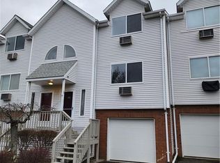 925 Oronoke Rd UNIT 19D, Waterbury, CT 06708