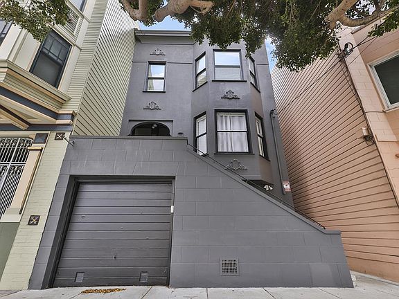 2nd image of 2826 Gough St