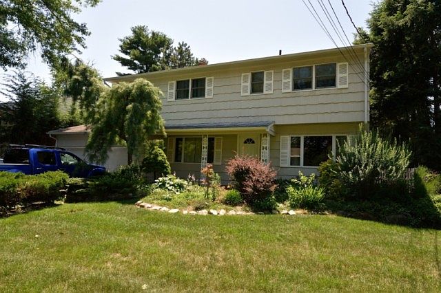 1st image of 4-30 Brennan Ct
