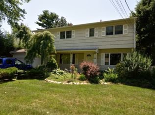 4-30 Brennan Ct, Fair Lawn, NJ 07410