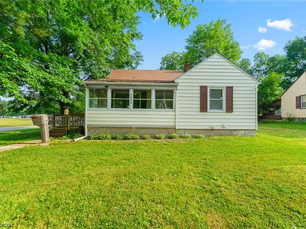 5654 Norquest Blvd, Youngstown, OH 44515