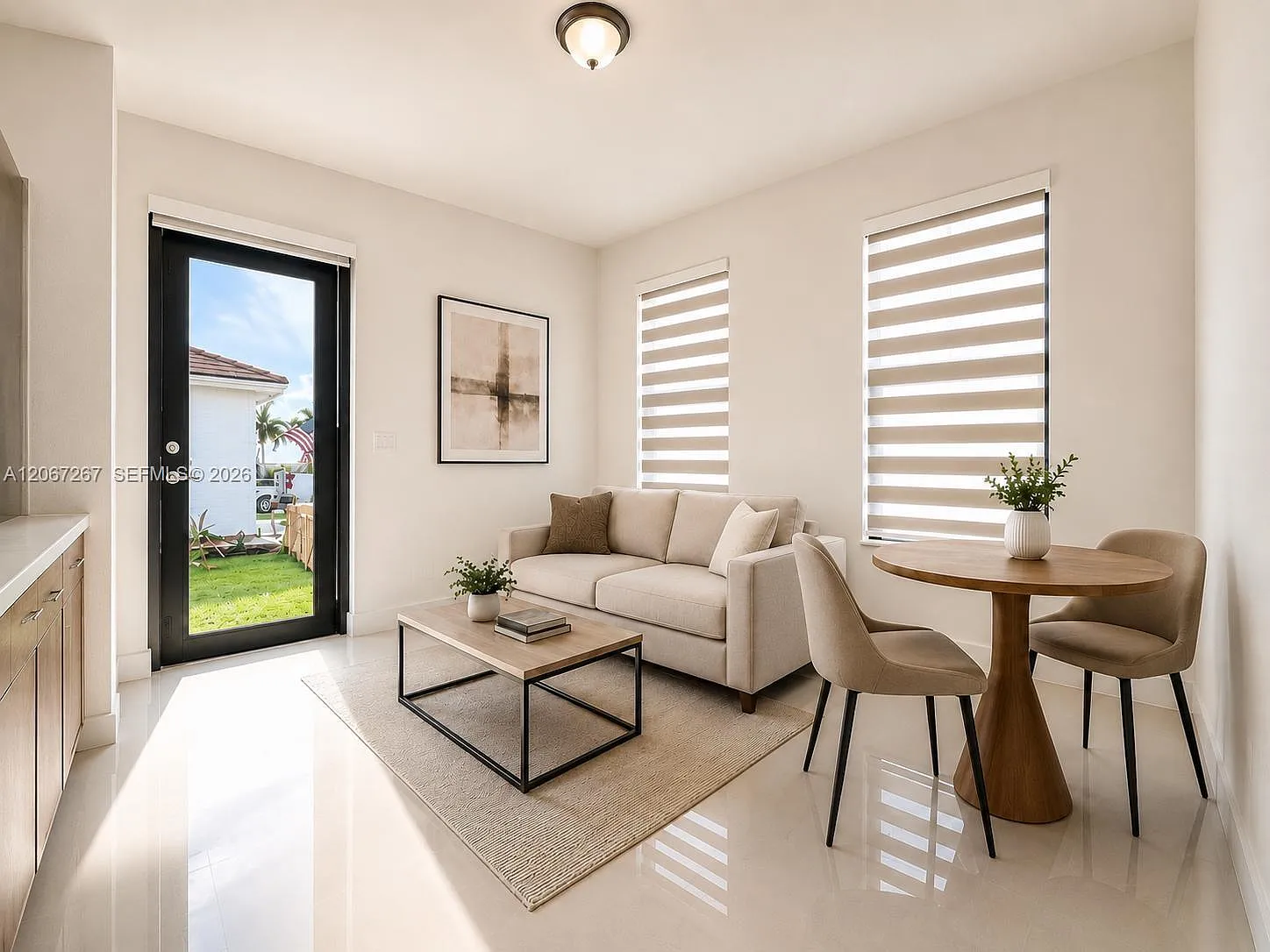 Century Palms West — Photo 3