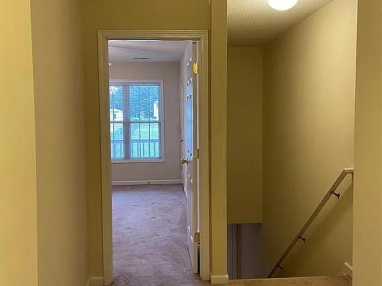 1615 Oak Leaf Dr NW — Photo 18