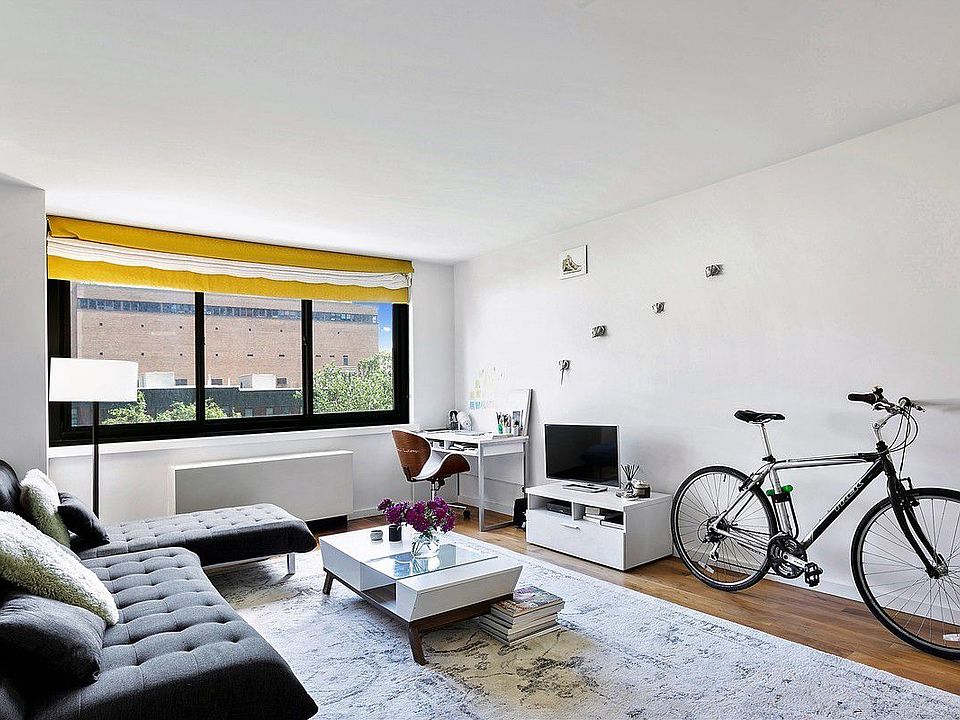 1st image of 515 E 72nd St APT 4Q