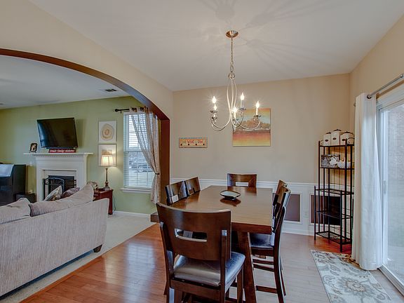 5th image of 375 Stratford Park Blvd