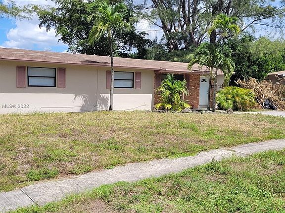 2nd image of 1307 NW 18th Ct #0