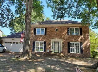 8636 Pepper Bush Ln, Germantown, TN 38139