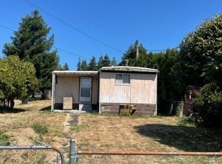 517 23rd St, Myrtle Point, OR 97458